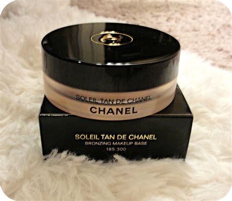 chanel universal bronzer tutorial|chanel soleil tan bronzing makeup.